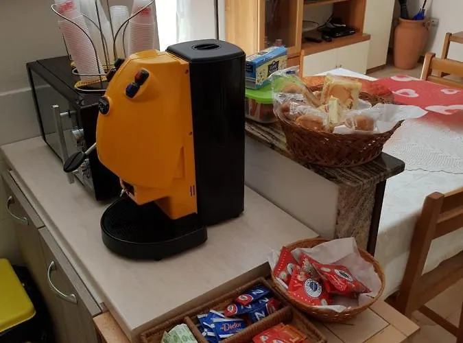 Via Roma Bed & Breakfast Viggianello