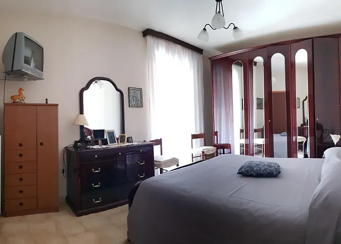 Via Roma Bed & Breakfast 3*